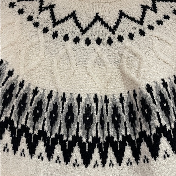 ❗️CLEARANCE J.Jill Fair Isle Sweater Size Medium Worn Once - Ivory, Black, Gray - Picture 2 of 10